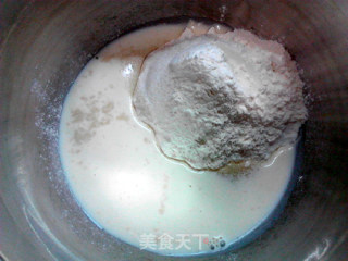Coconut Oil Dragon Fruit Jam Toast recipe