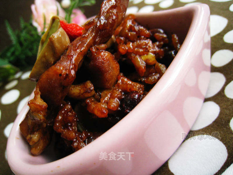 Pork Belly and Broad Bean Claypot-a Lazy Meal Tailored for New and Old Cooks recipe