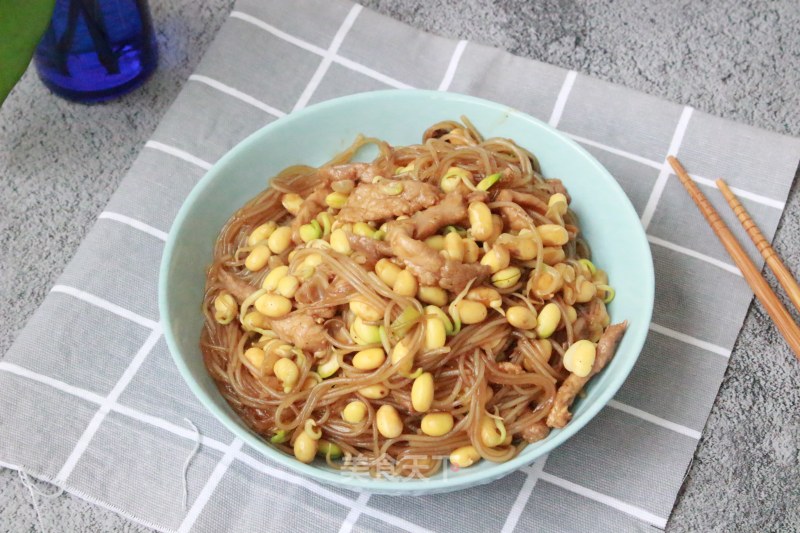 Stir-fried Bean Mouth with Shredded Pork with Vermicelli recipe