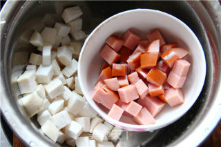 [homel is As Delicious As 18, and The "banquet" Surprises Four People] Splendid Four Happiness Ding recipe