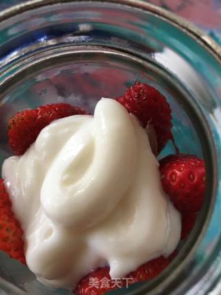 Yogurt Fruit Salad Pot recipe