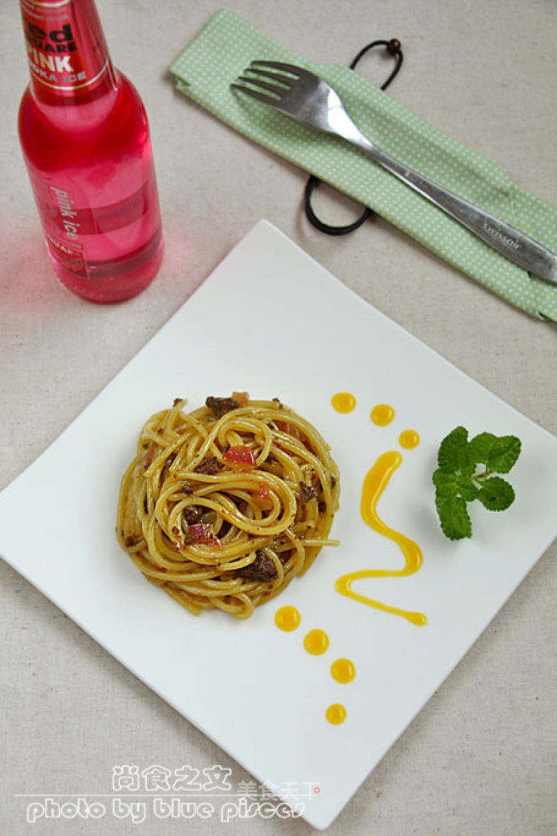 Beef Pasta with Orange Sauce and Black Pepper