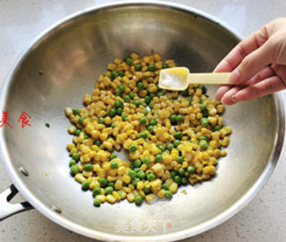 [gold and Silver Full Warehouse Pine Kernel Corn]-two Tricks to Make The Best Fast-handed Children's Classic Dishes recipe