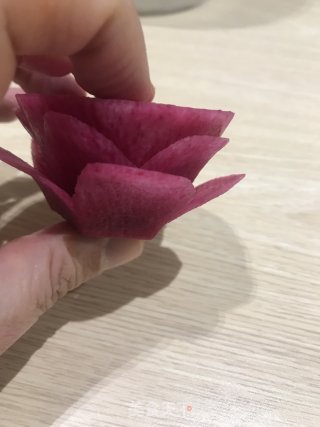 Teach You How to Carve Radish Flowers (straight Rose recipe