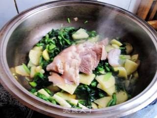 Braised Konjac Potatoes with Cabbage recipe