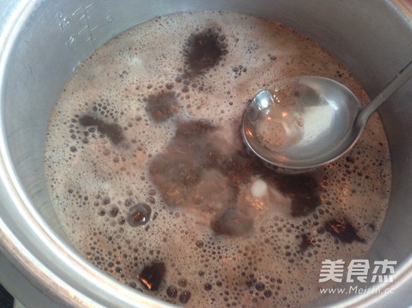 Seaweed and Mung Bean Pork Rib Soup recipe