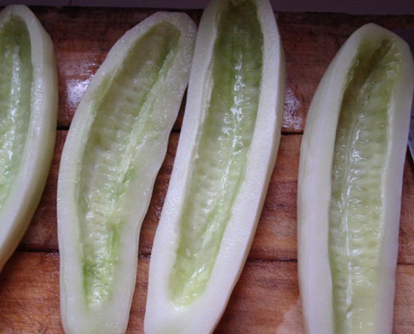 Spicy Cucumber Strips recipe