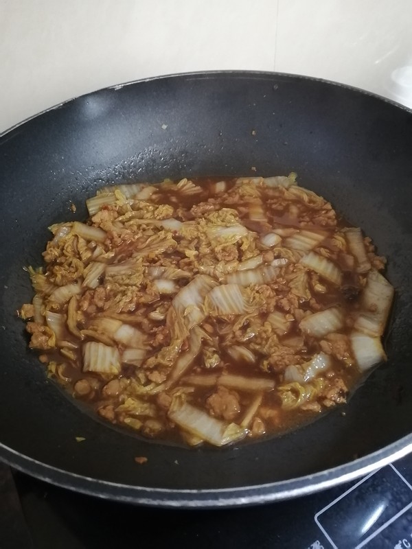 Baby Vegetable Noodles with Minced Meat recipe