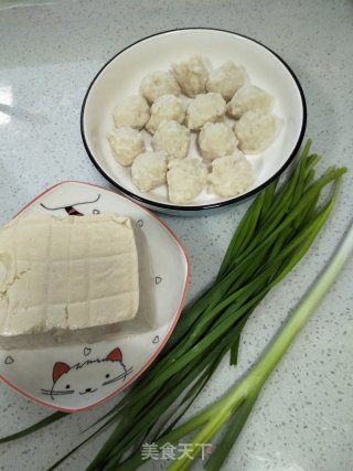 Cuttlefish Balls Stewed Tofu recipe