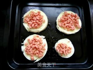 Cheese and Ham Mantou Slices recipe