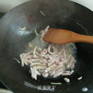 Celery Stir-fried Noodles recipe