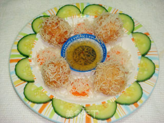 Seafood "fried Shrimp Flower" at A Festive Banquet for The Year of The Dragon recipe