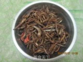 Stir-fried Dried Fish with Chili recipe