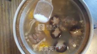 Corn Ribs and Mushroom Soup recipe
