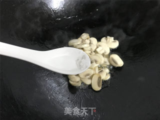 Stir-fried Vegetable Stems with Mushrooms recipe