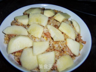 A Gorgeous Transformation of Leftover Rice---bacon and Apple Baked Rice recipe