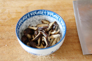 【boiled Rice with Sausage and Mushroom】: An Attractive Lazy Rice with Fragrance recipe