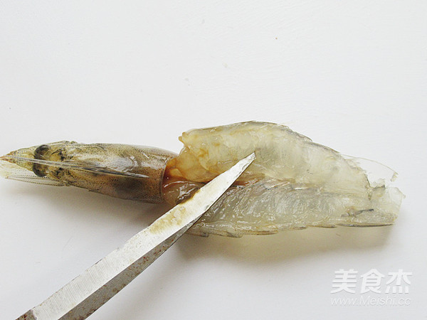 Flowered Garlic Vermicelli with Open Back Shrimp recipe