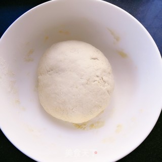 Little Yellow Man Bean Paste Bun recipe