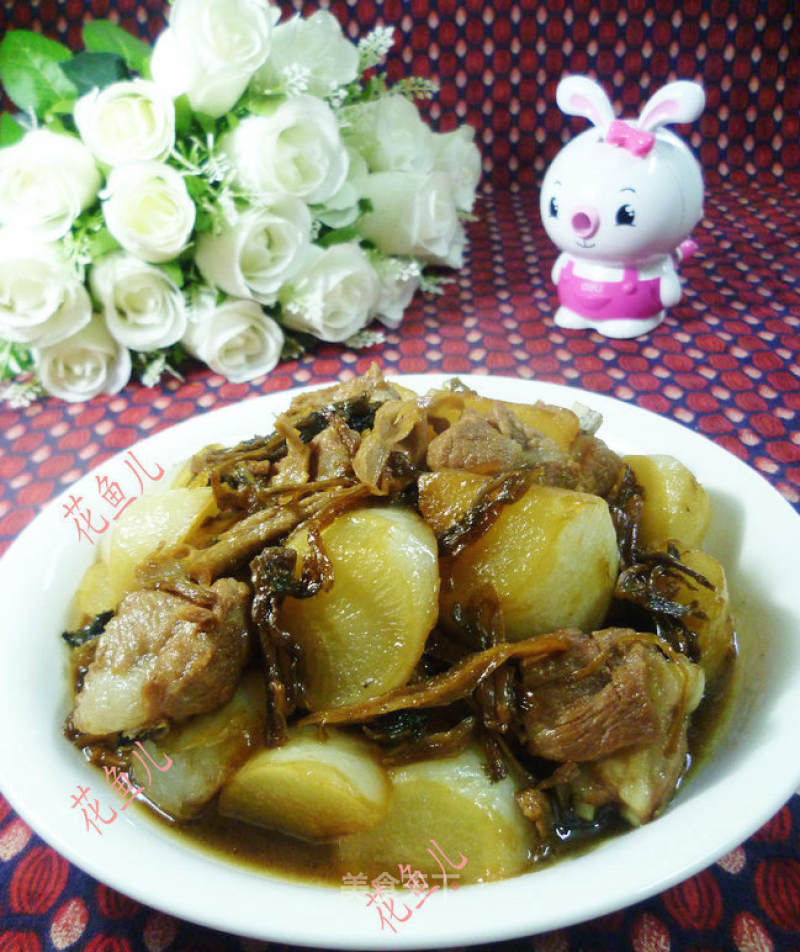 Braised Pork Ribs with Bamboo Shoots and Dried Vegetables