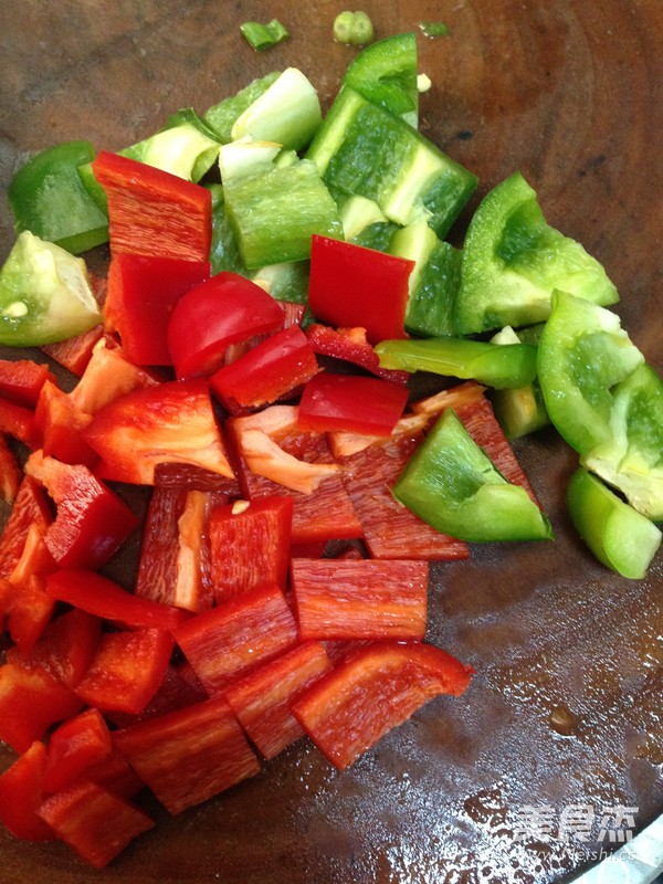 Stir-fried Stew with Green Peppers recipe