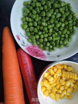 Fruit and Vegetable Sticky Rice Bento recipe