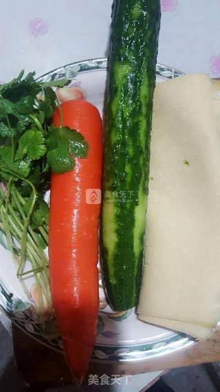 Carrots and Cucumbers with Bean Curd recipe