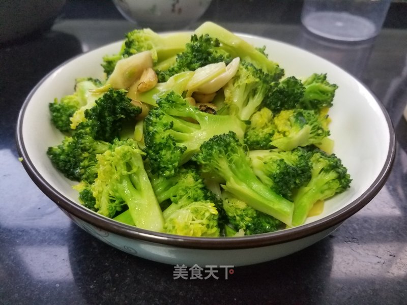 Broccoli in Oyster Sauce recipe