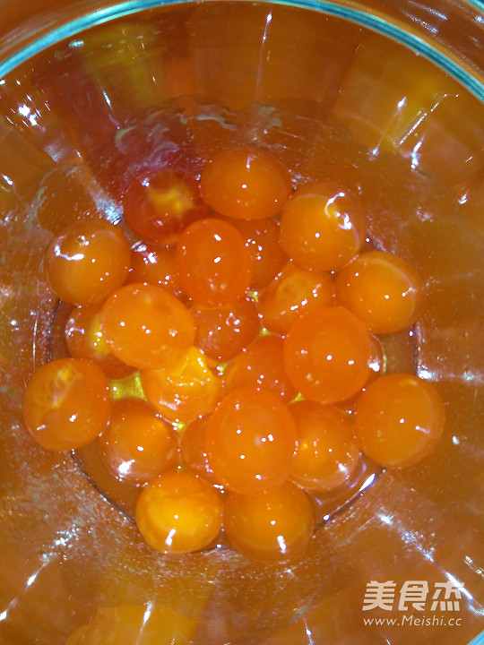 Egg Yolk Crisp recipe