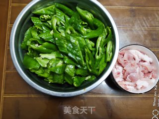 Fried Chili with Sliced Pork recipe