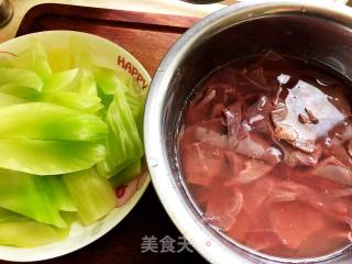 Stir-fried Lettuce Pork Liver recipe