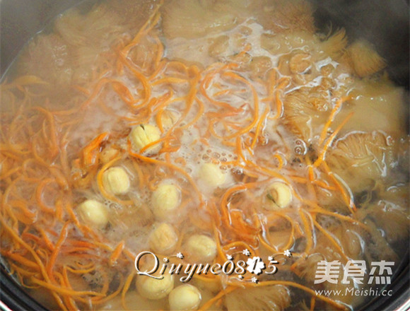 Monkey Mushroom, Cordyceps and Bamboo Sun Nourishing Soup recipe