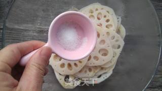 Sliced Lotus Root with Scallion Oil recipe