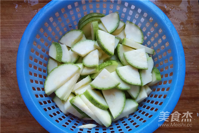 Stir-fried Zucchini with Tomatoes recipe