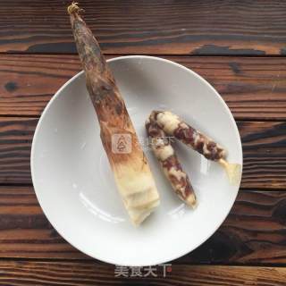 Steamed Fresh Bamboo Shoots with Chinese Sausage recipe