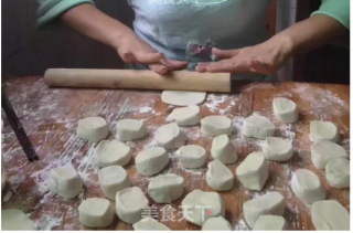 Xiaoqing De Gourmet Kitchen-flower Dumplings recipe