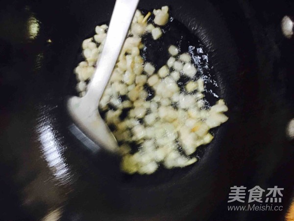 Fried Rice Cake with Diced Pork with Sauerkraut recipe