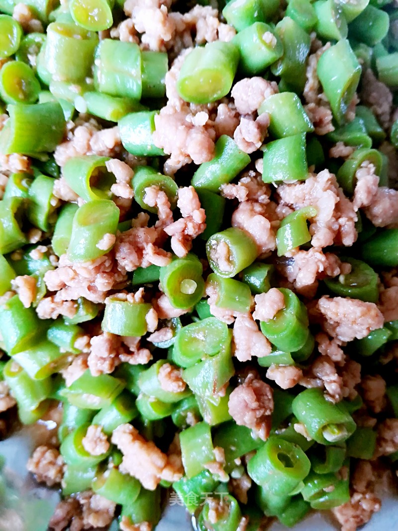 Minced Pork and Beans recipe