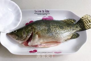 Steamed Mandarin Fish recipe