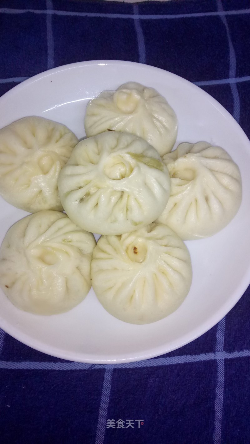 【guizhou】dried Vegetable Meat Buns recipe