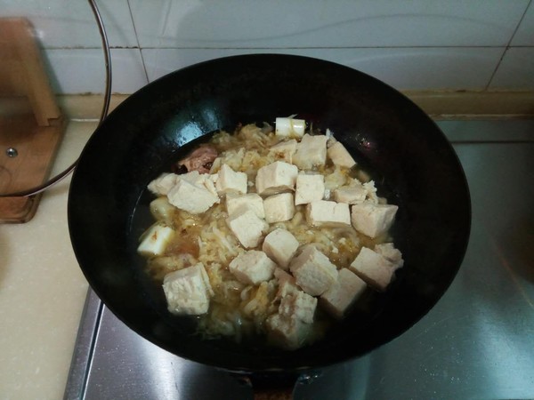 Sauerkraut Frozen Tofu Soup recipe