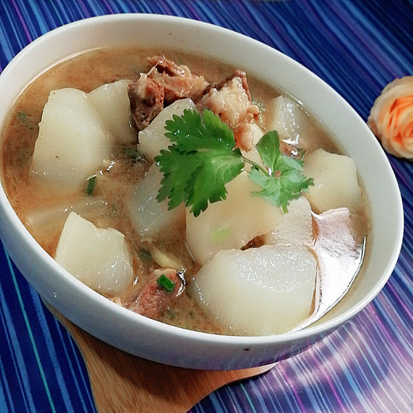 Homemade Sirloin Stewed with Radish recipe