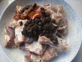 Steamed Gourd with Black Bean Pork Ribs recipe