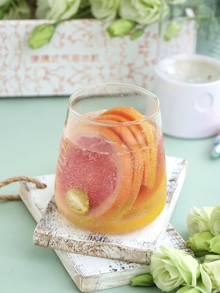 Icy and Pleasant Lemon and Grapefruit Sparkling Water recipe