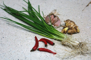 [yiwu] Soybean Stewed Pig's Feet recipe