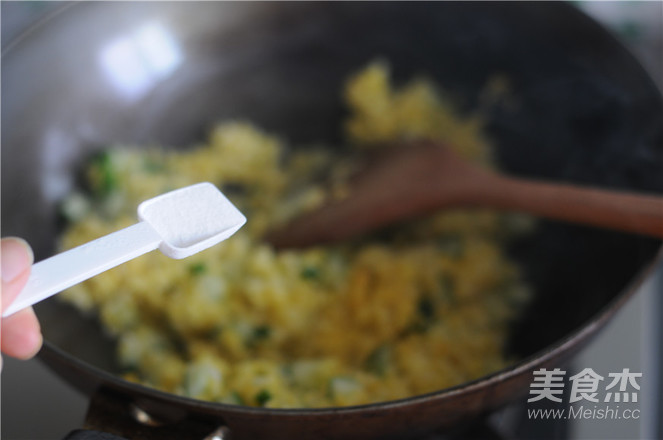 Fried Rice with Shrimp Skin recipe