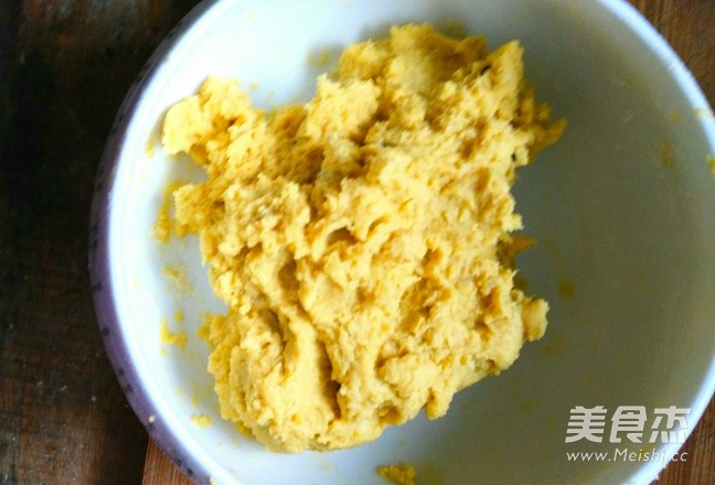 Pursuing Childhood Memories, A Yellow Rice Noodle Sticky Cake recipe