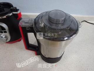 Tremella Lily and Lotus Seed Drink recipe