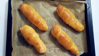 Carrot Shaped Sweet Potato Bread recipe