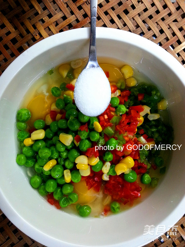 Egg Stew with Pea and Corn recipe